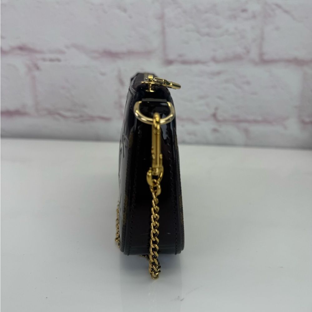 Louis Vuitton Amarante Monogram Vernis Mini Pochette Accessoires - Picture 8 of 16